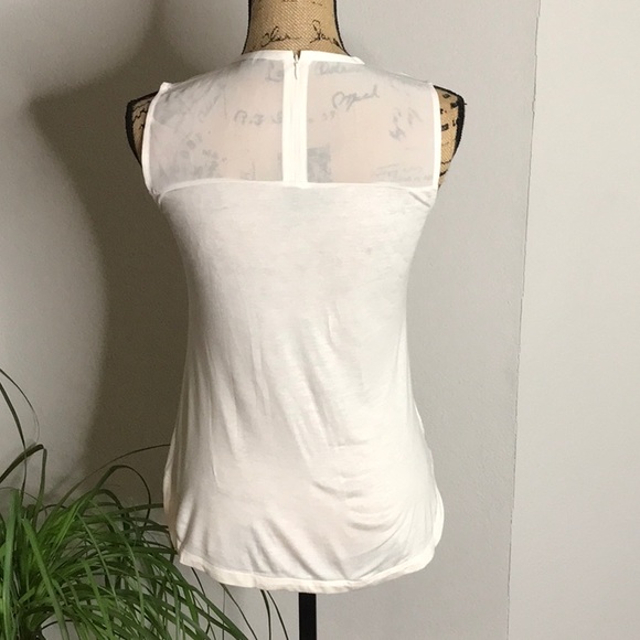 Ann Taylor sleeveless top - Picture 3 of 5